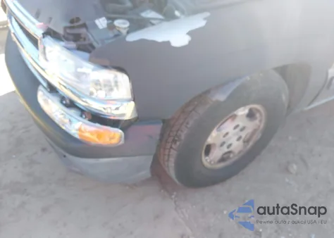 2000 Chevrolet Silverado 1500 Ls from USA, damaged, VIN 2GCEC19T7Y1270942